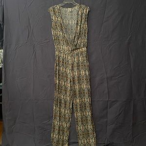 Sun & Moon hippy boho sleeveless paisley pattern green peach jumpsuit sz M